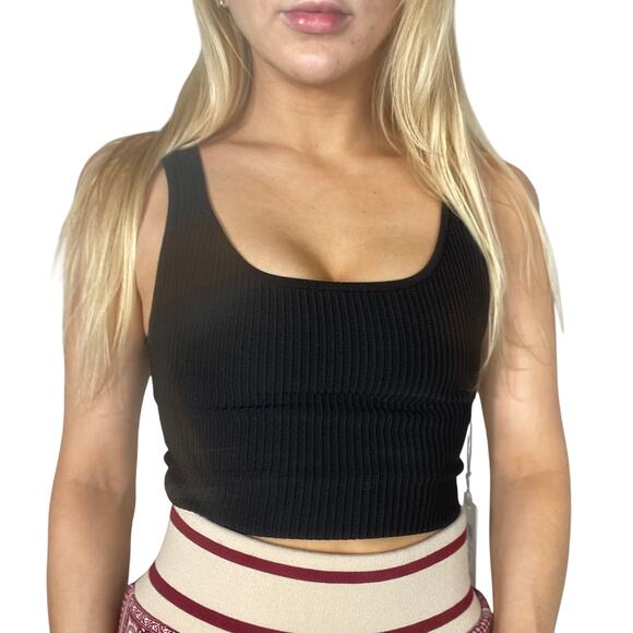 $30 S NWT Cozi‎ Perfect Rib Tank Black Square Neck Crop Ribbed Y2k Retro 90s - Picture 1 of 5